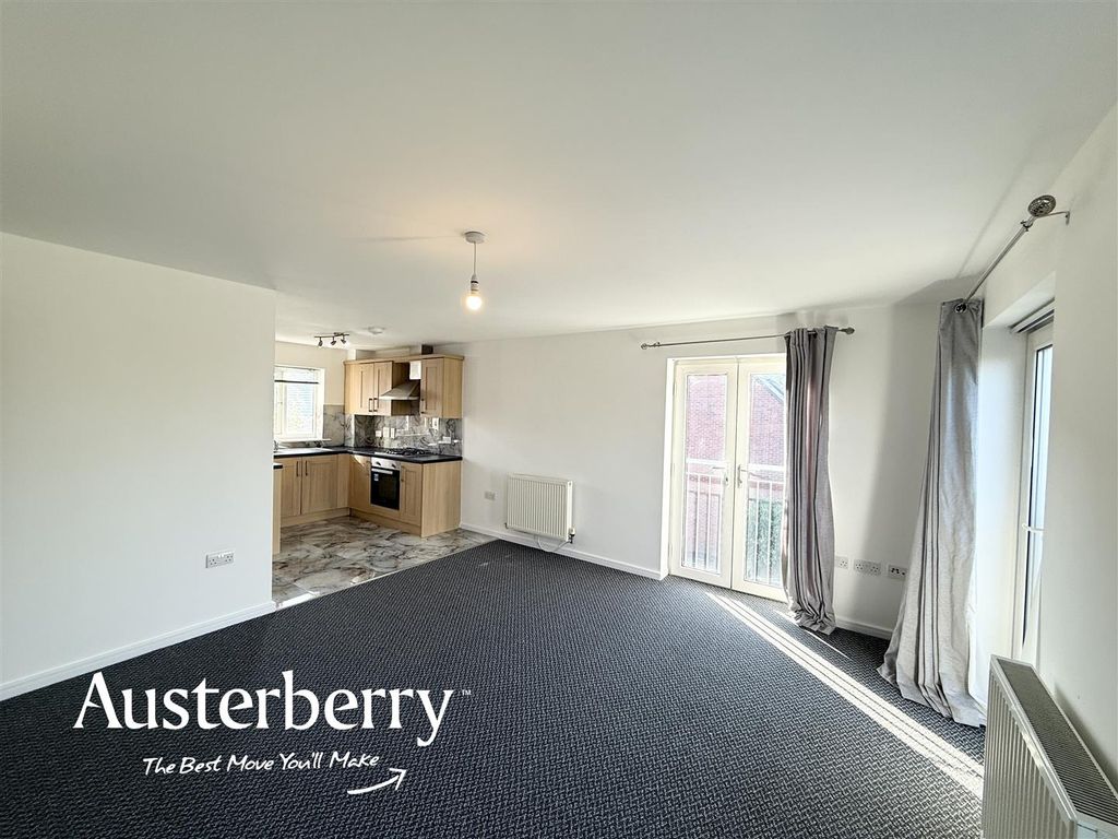 Property photo 2 of 11 Img_5033.Jpg