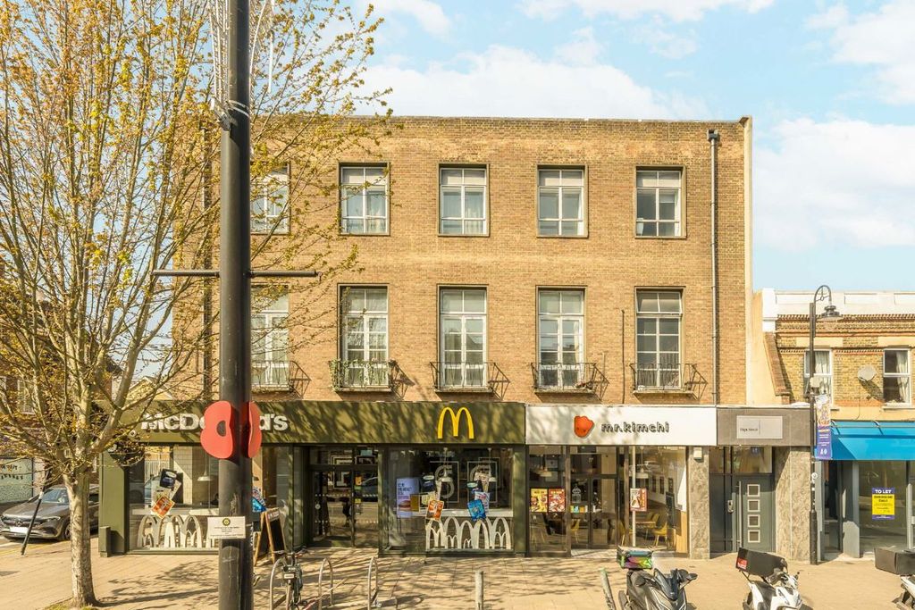 Property photo 1 of 5