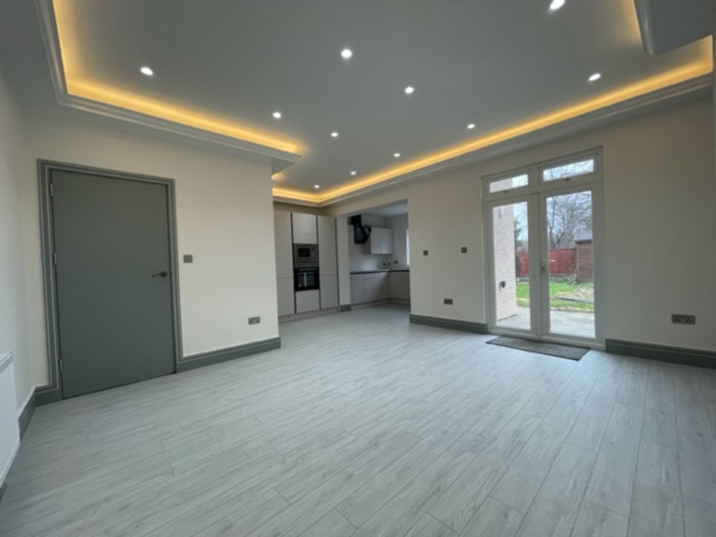 Property photo 2 of 29