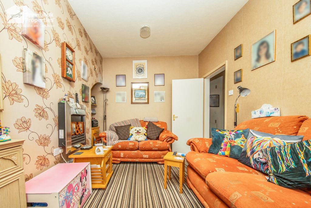 Property photo 3 of 17 Image 3