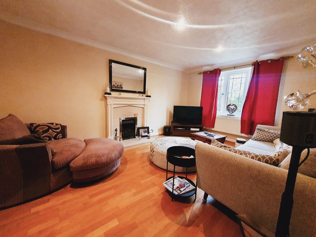 Property photo 3 of 13 Picture No. 21