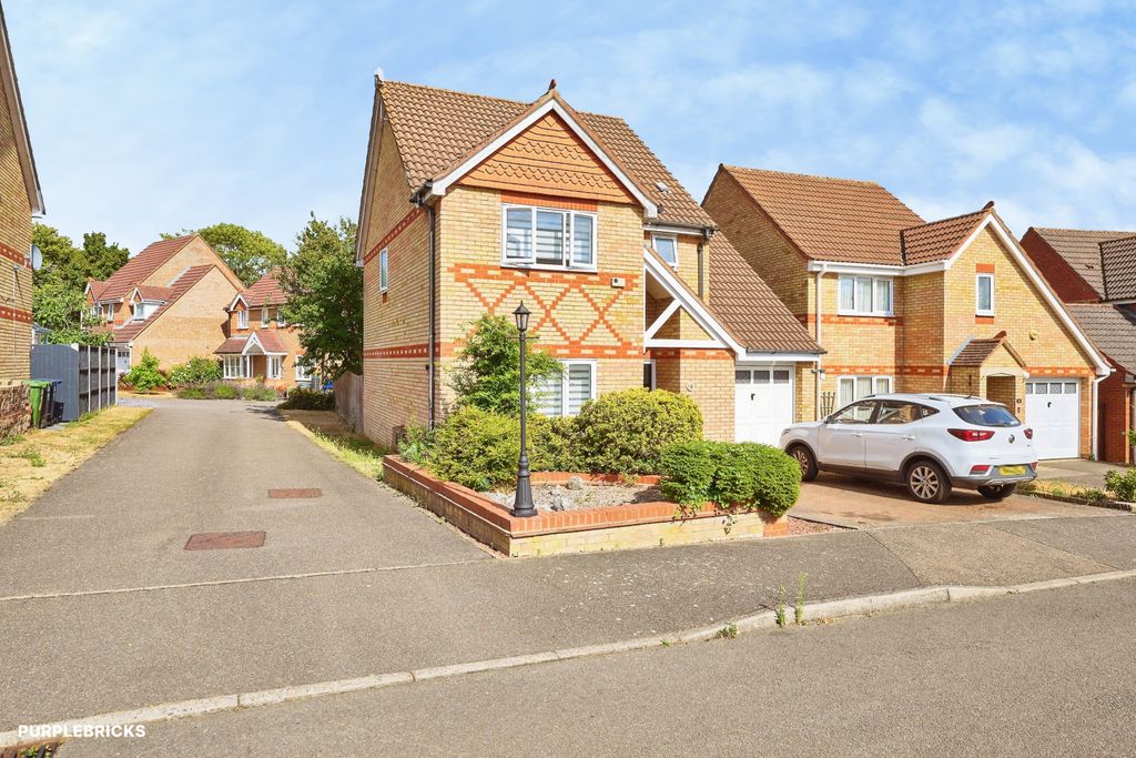 Property photo 1 of 23