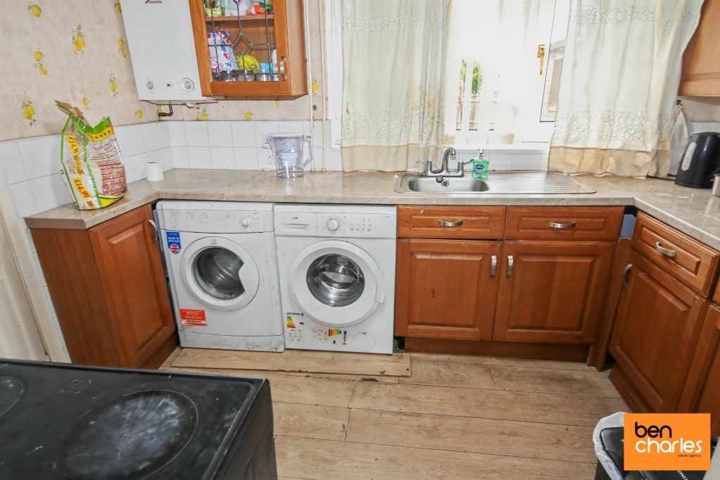 Property photo 3 of 8 Picture No. 08
