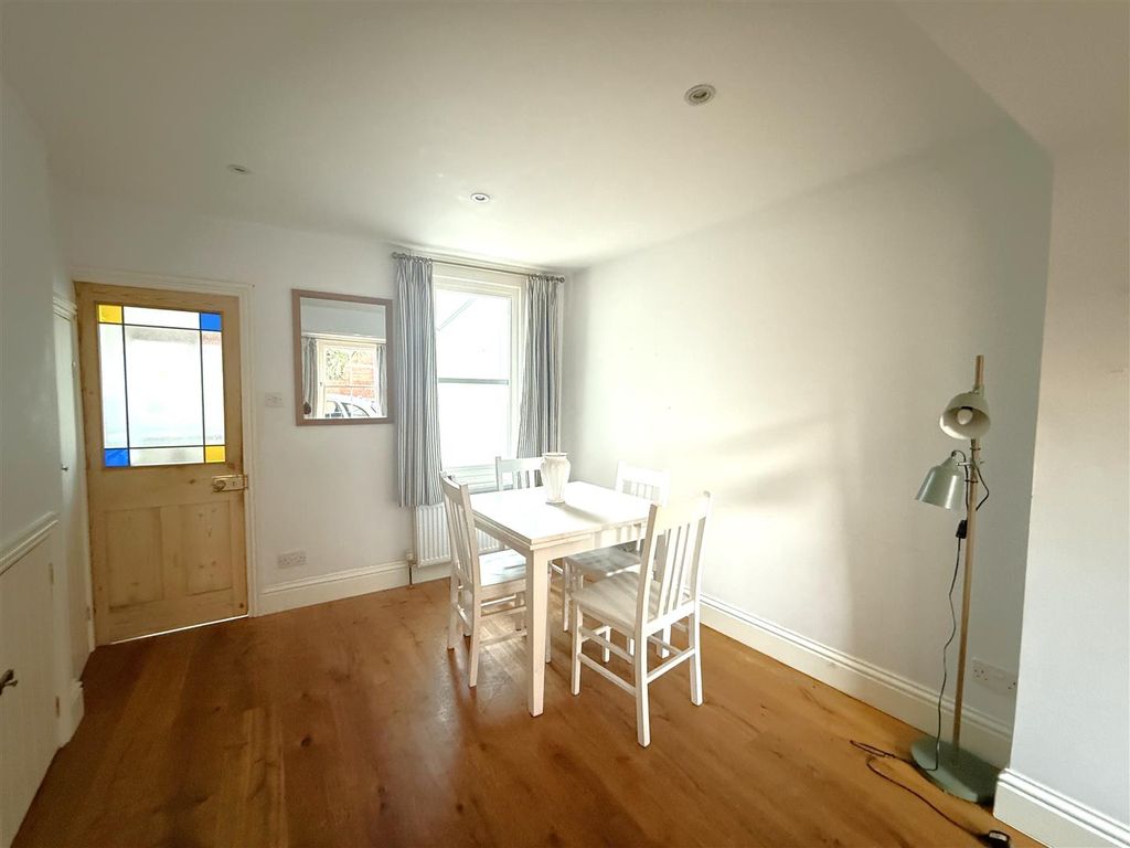 Property photo 3 of 13 3.Jpg