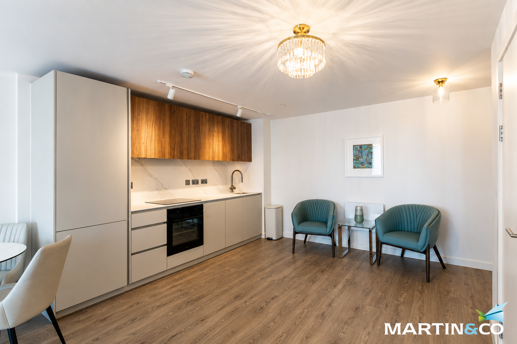 Property photo 3 of 10 A94Edba4-d334-4Bbd-8061-F13E99404153