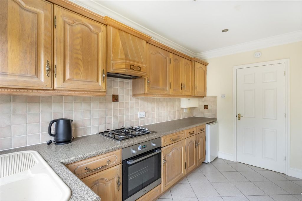 Property photo 3 of 12 3Bvs-2.Jpg