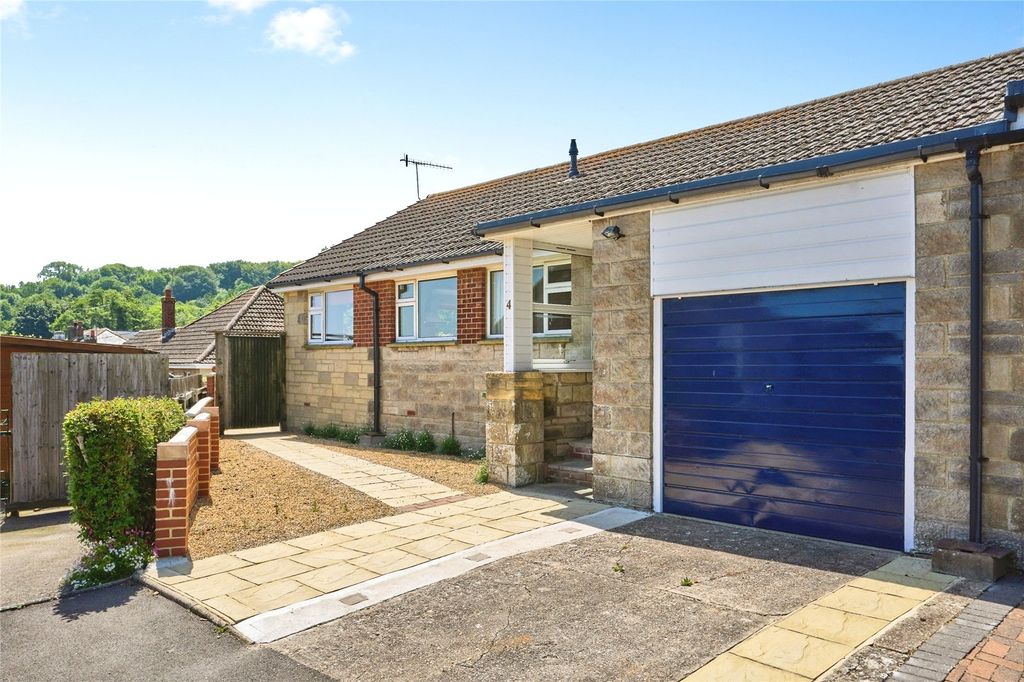 Property photo 1 of 14 Picture No. 36