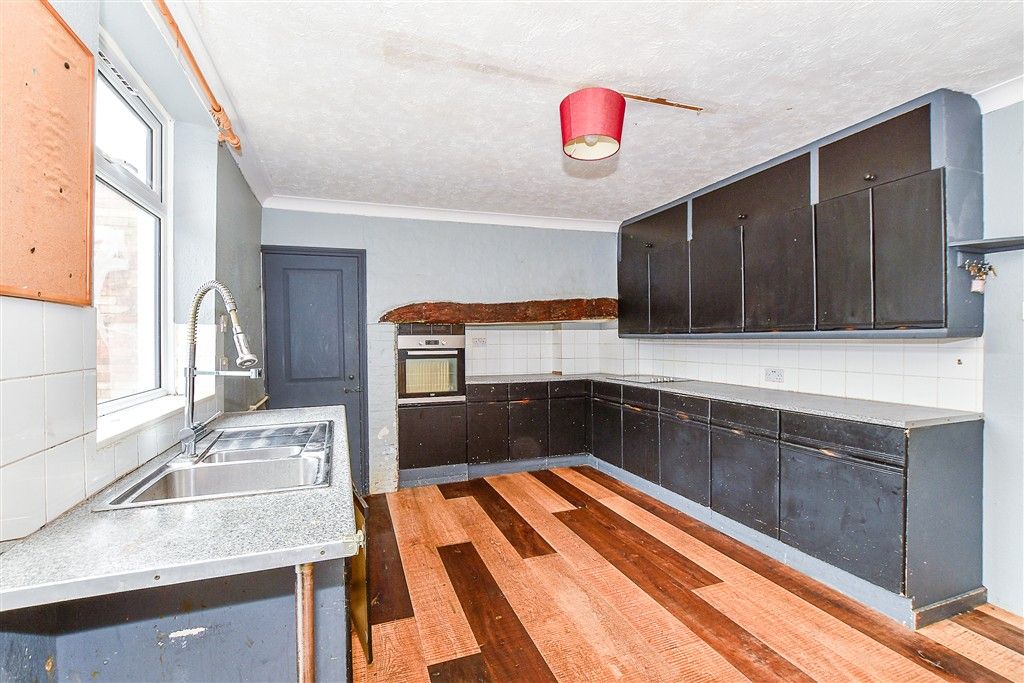 Property photo 1 of 12 Kitchen/Diner