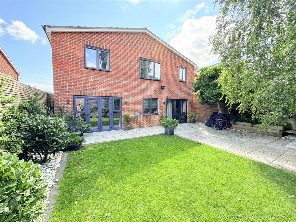 Property photo 1 of 29 Img_1528.Jpg