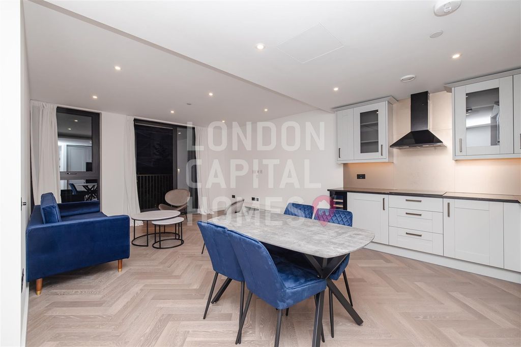 Property photo 1 of 14 2Sep3776.Jpg