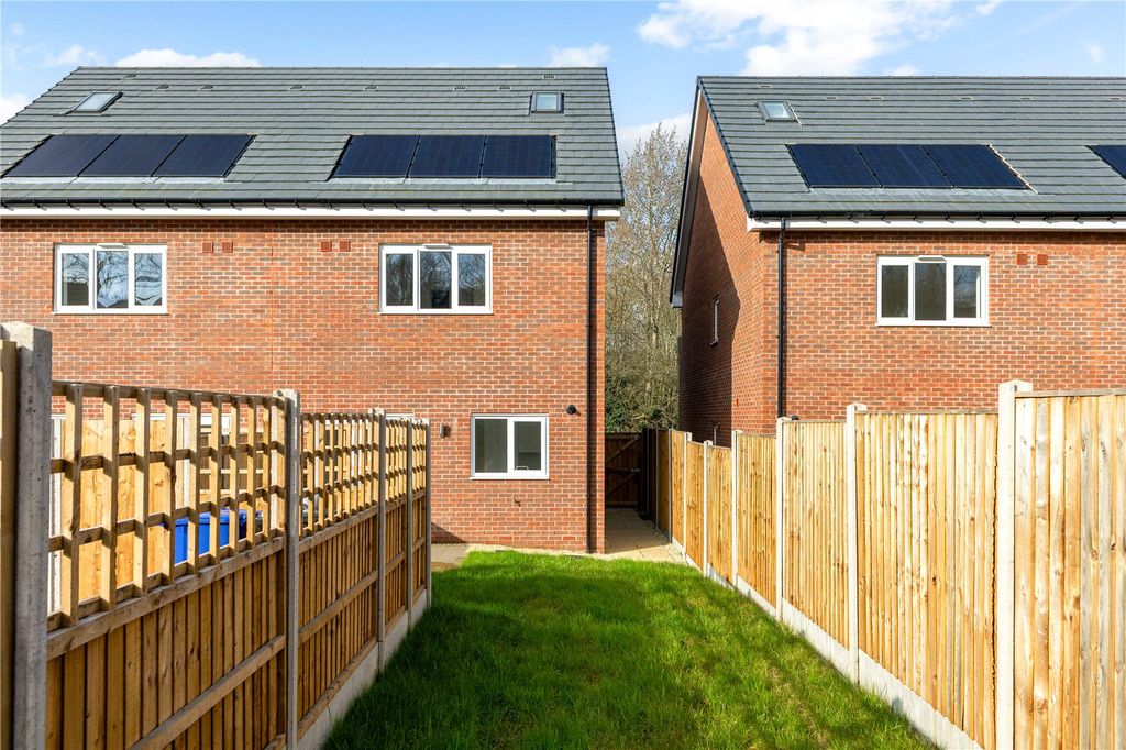 Property photo 3 of 15 Plot 27