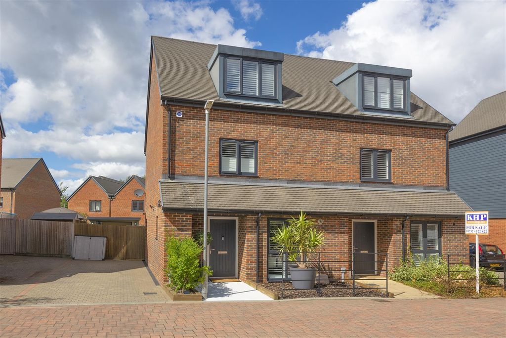 Property photo 1 of 27 4Edington01.Jpg