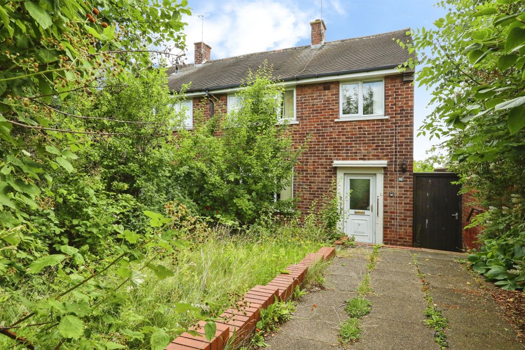 Property photo 1 of 12