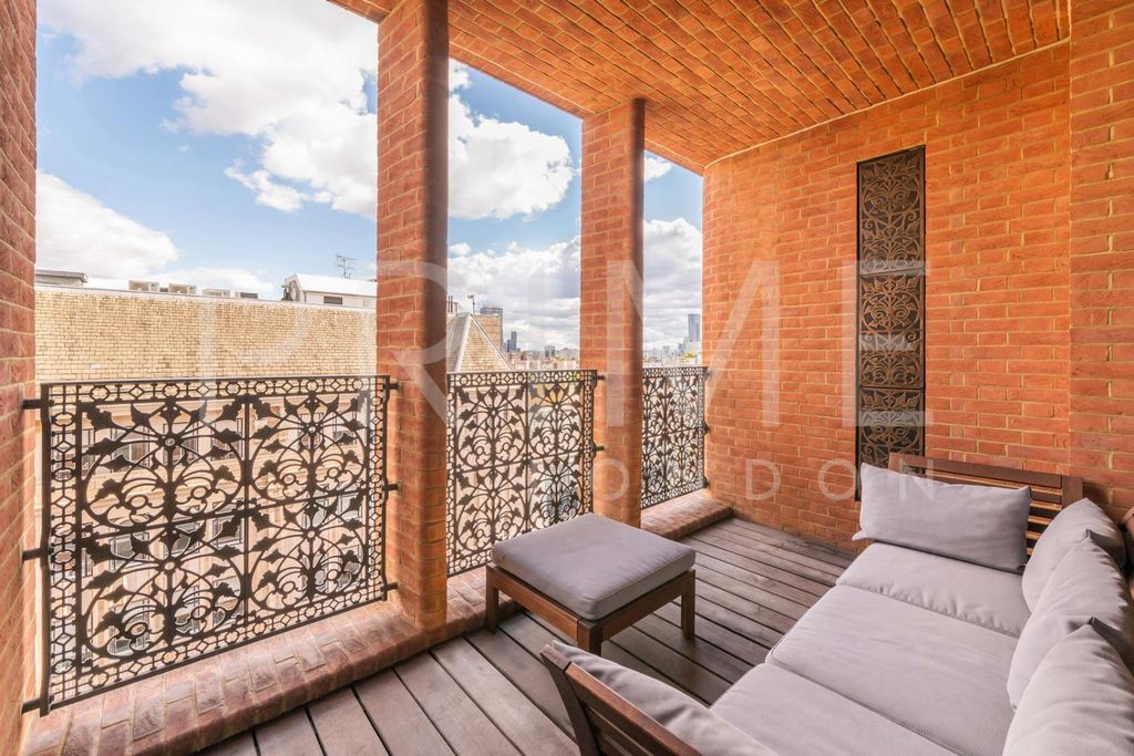 Property photo 2 of 18 8A88 (2).Jpg