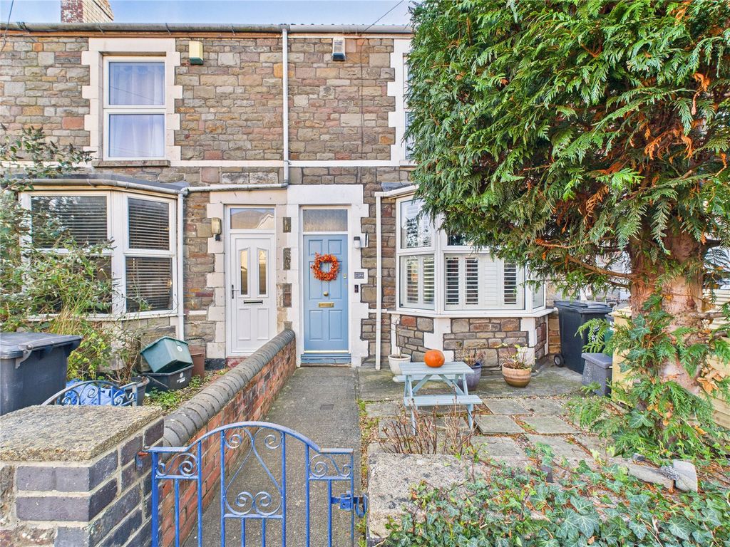 Property photo 2 of 28 Picture No. 41