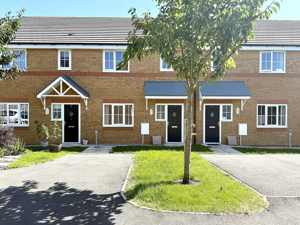 Property photo 1 of 21