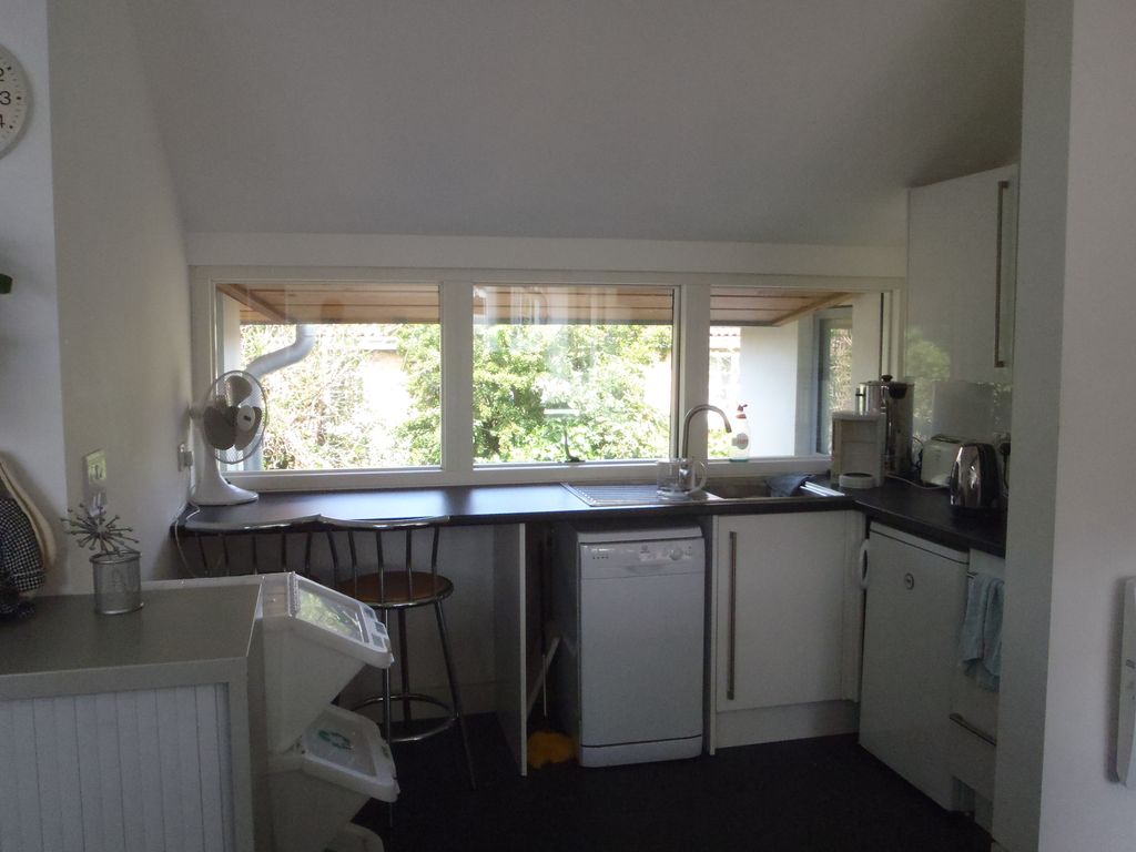 Property photo 3 of 3