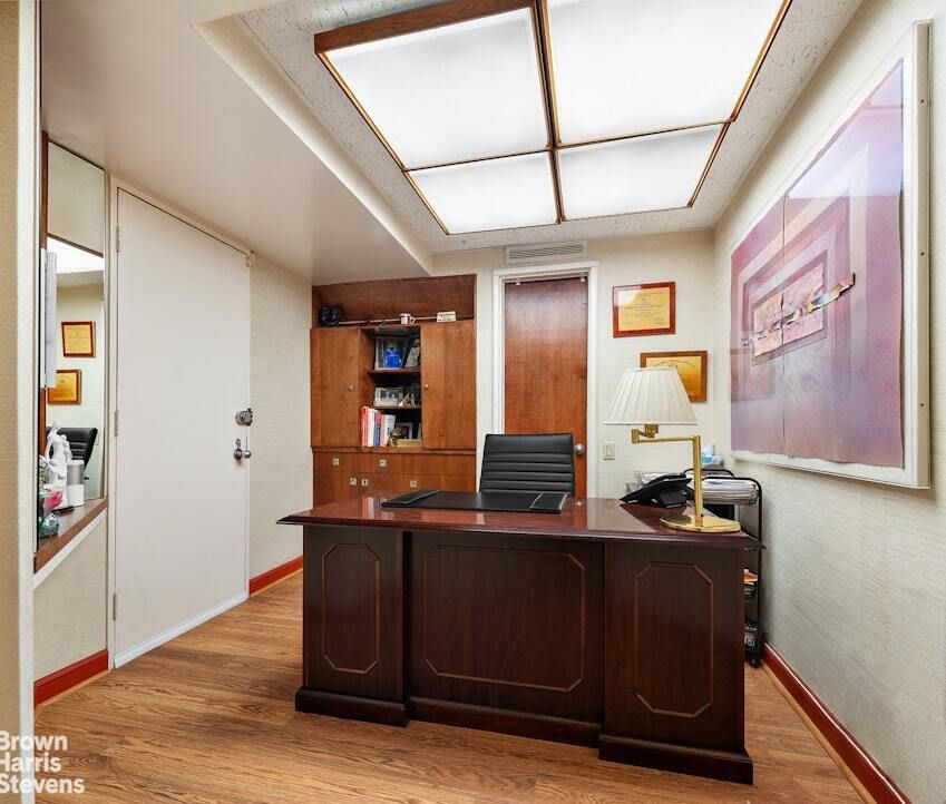 Property photo 3 of 10 <Alttext/>