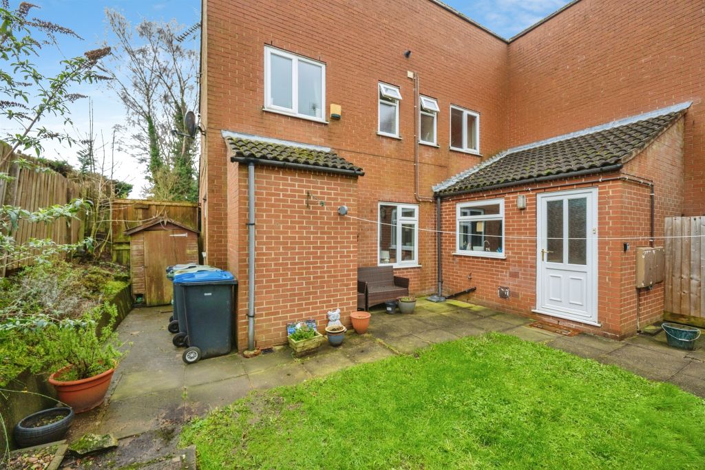 Property photo 1 of 19