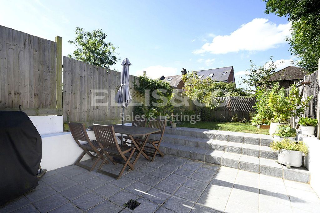 Property photo 1 of 20 Picture No. 21