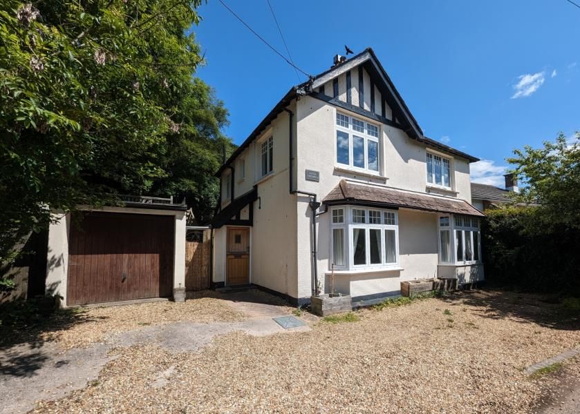 Property photo 1 of 10