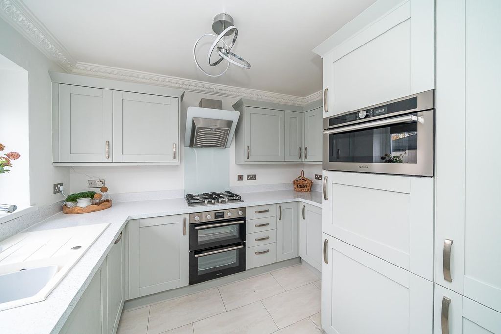 Property photo 3 of 32 Webbs-10.Jpg