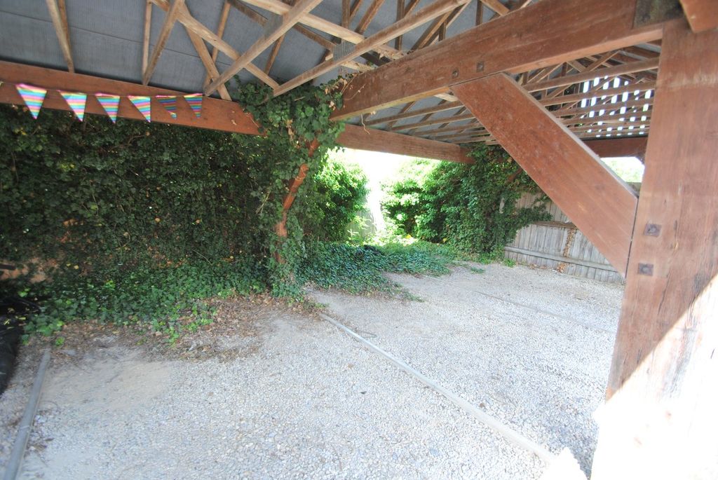 Property photo 2 of 2