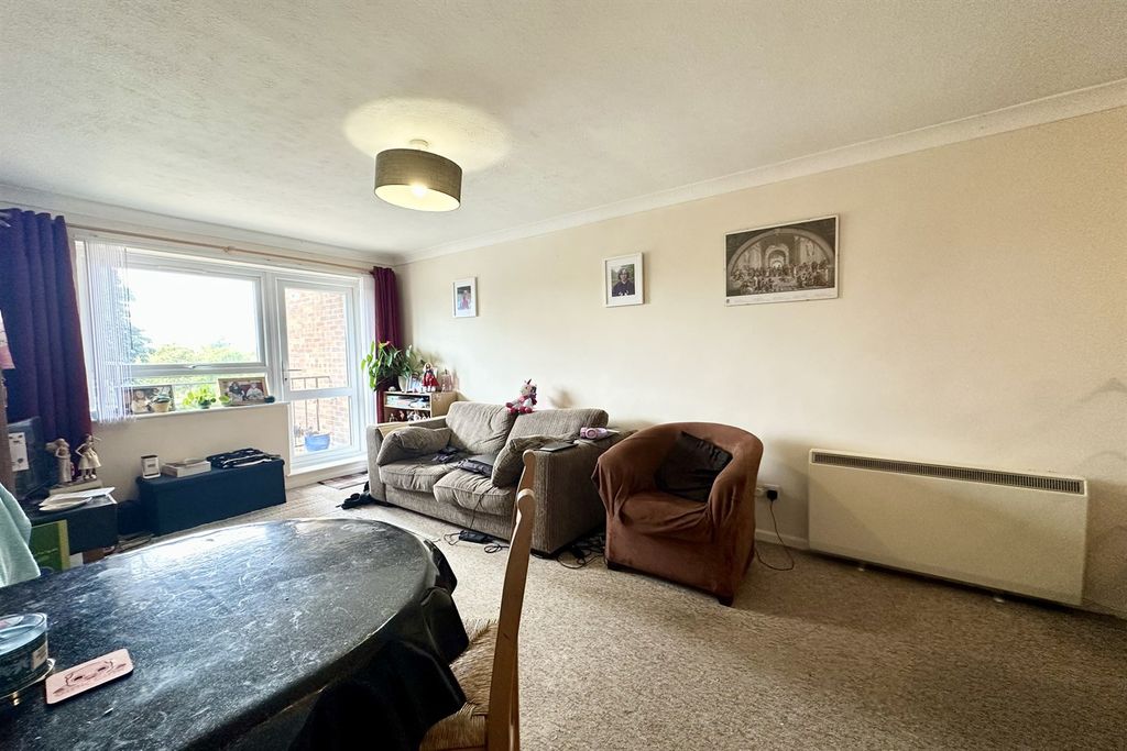 Property photo 3 of 8 Sitting Room
