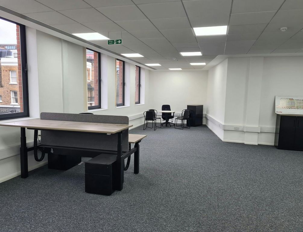 Property photo 2 of 8 Pt 1st Flr 1.Jpg