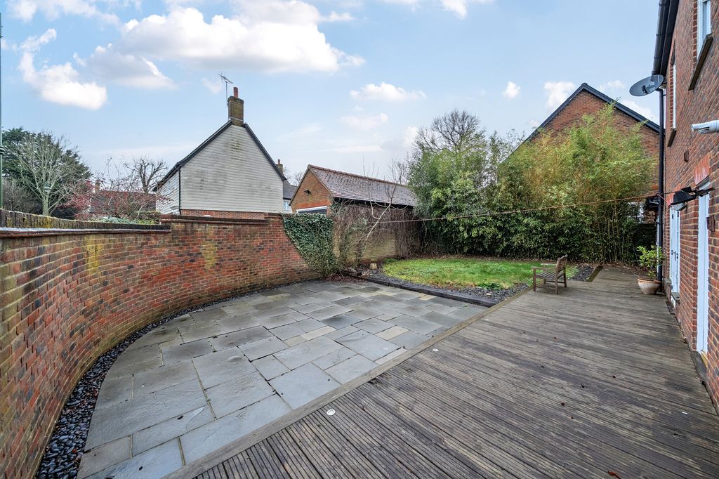 Property photo 3 of 18