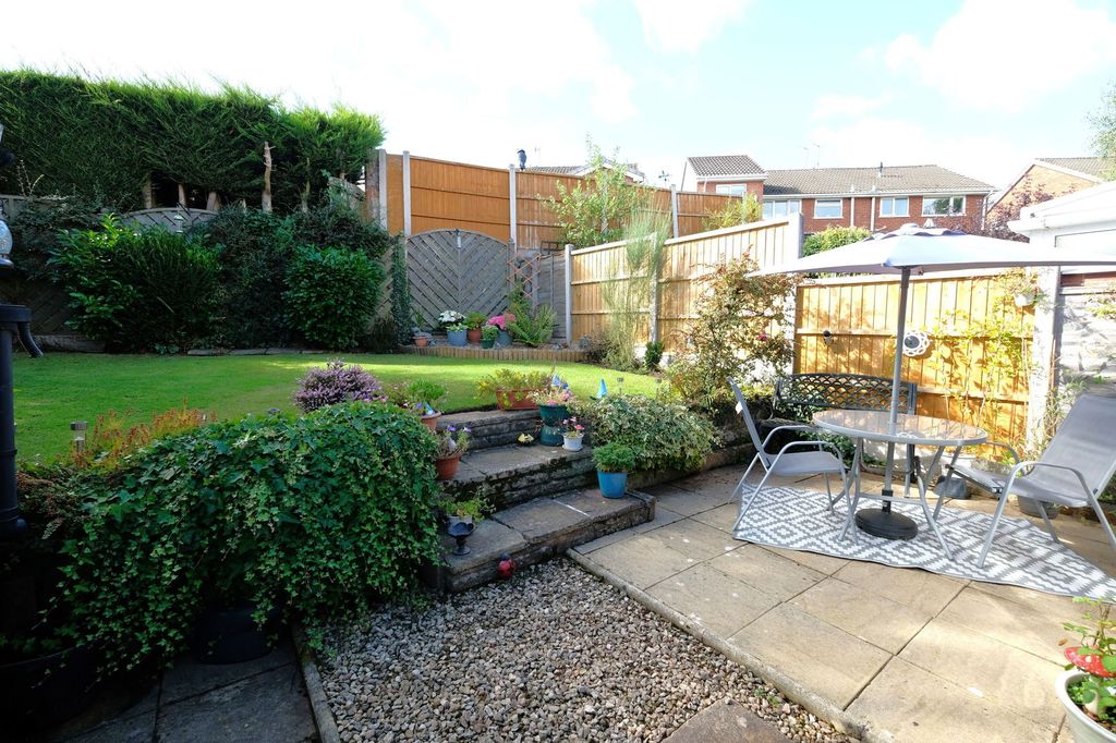 Property photo 3 of 21