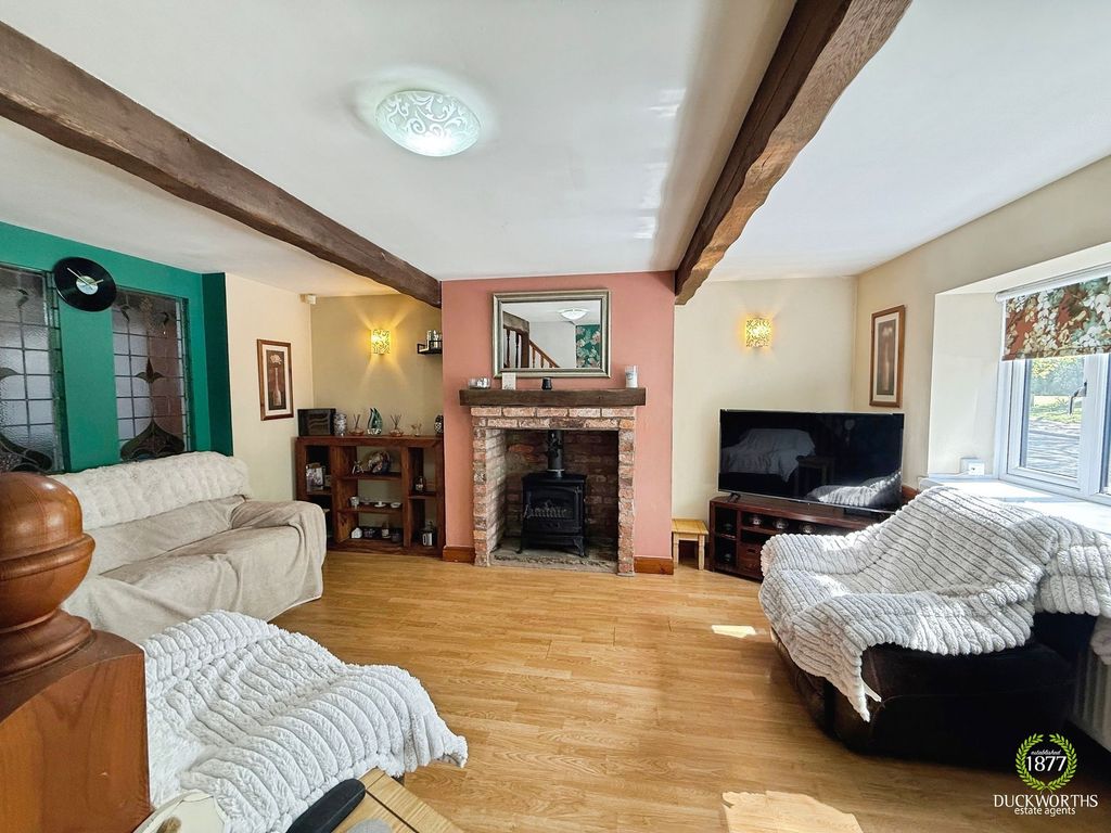 Property photo 2 of 14