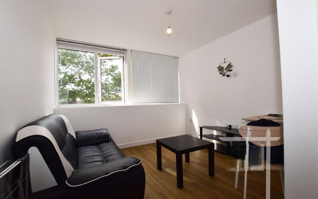 Property photo 3 of 5 Image