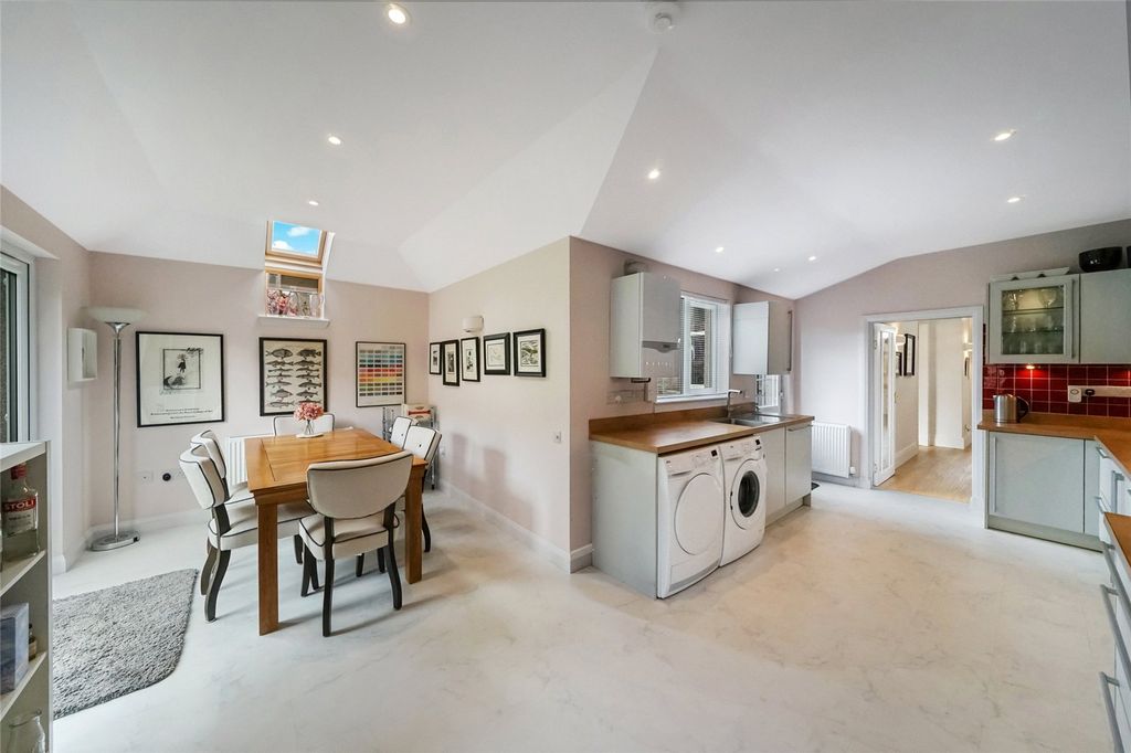 Additional image 7 of 3 bed semi-detached house for saleWalker Terrace, Tillicoultry, Clackmannanshire FK13