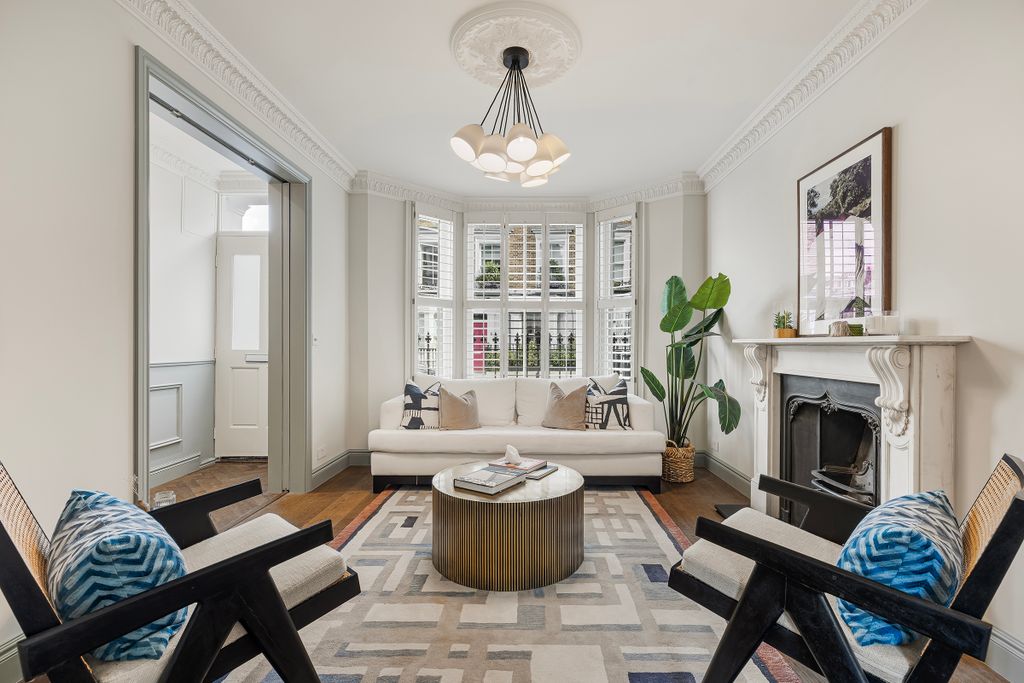 Property photo 1 of 26