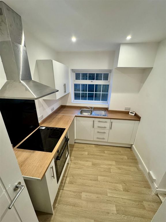 Property photo 2 of 42 Img_6402.Jpeg