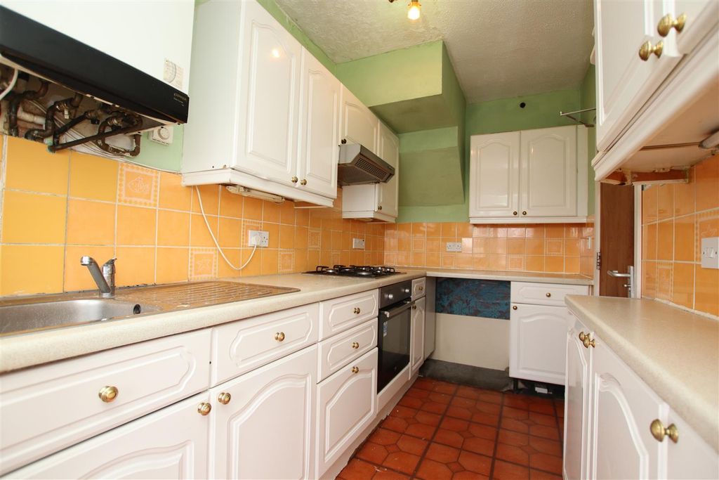 Property photo 3 of 15 Img_1024.Jpg