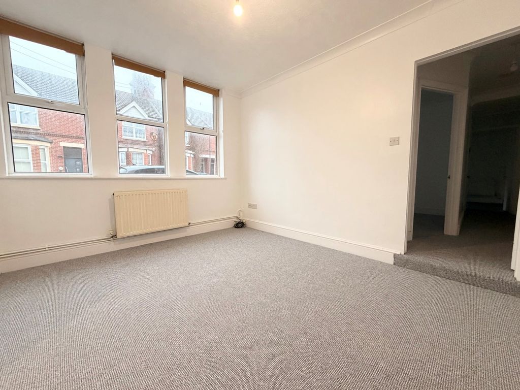 Property photo 2 of 7 Picture No. 08