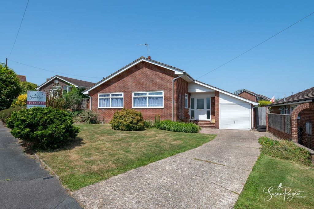 Property photo 1 of 25