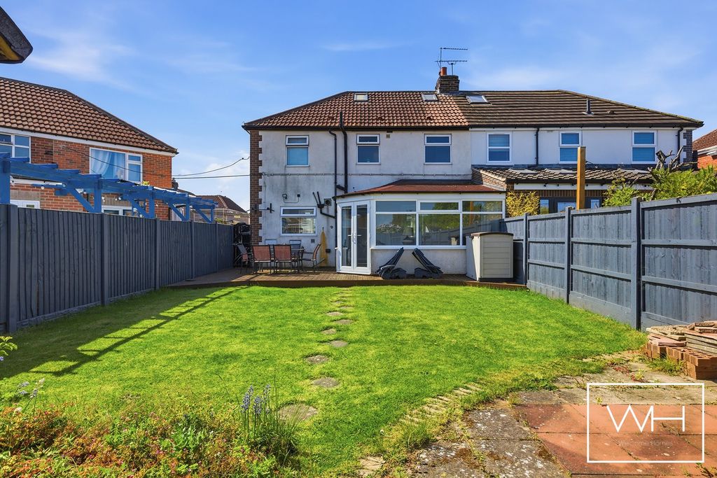 Property photo 2 of 20 4 Wordsworth Drive Sprotbrough 24_297