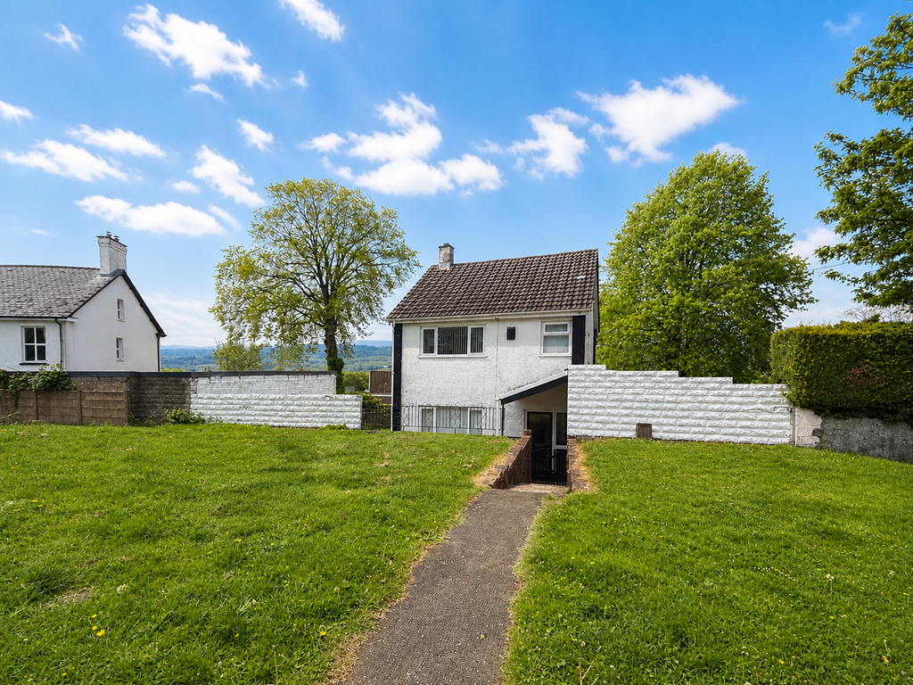 Property photo 1 of 19 Db9044C8-C884-4107-95Cf-A571Fe8724Fc