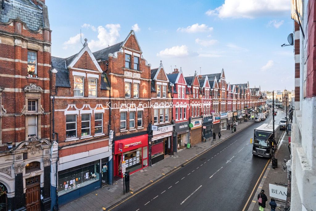 Property photo 3 of 10 Picture No. 06