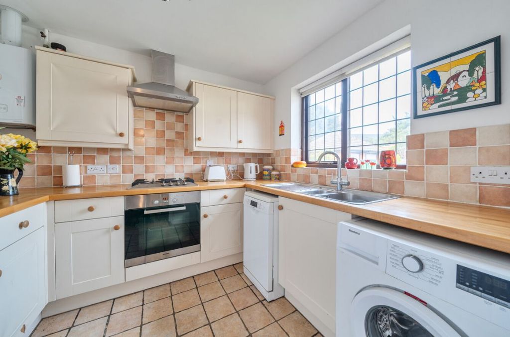 Property photo 2 of 14