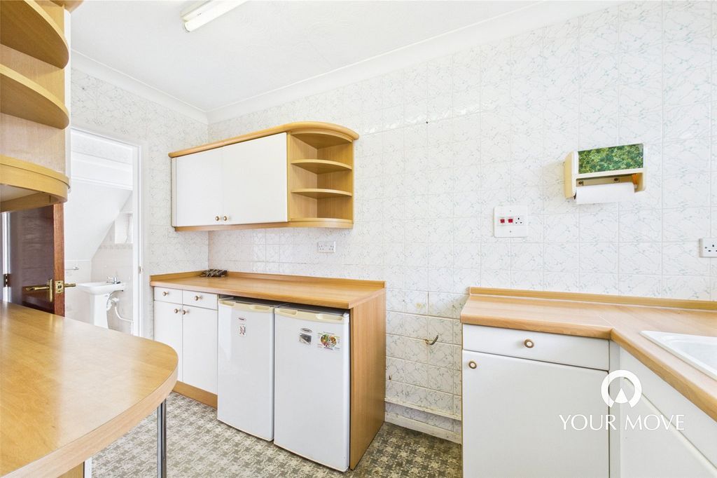 Property photo 2 of 19 Picture No. 02