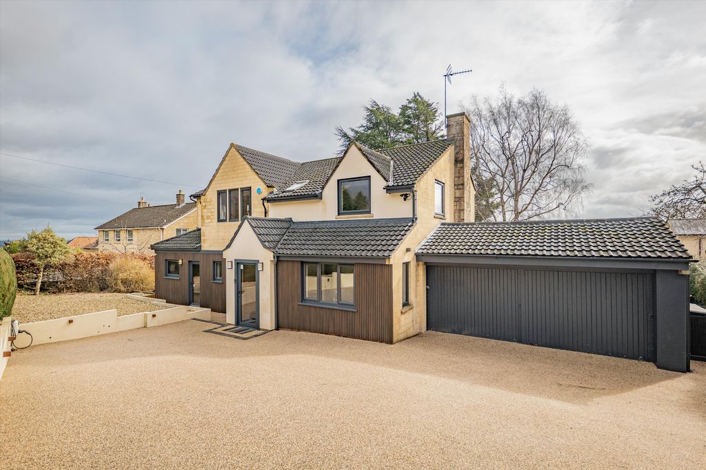 Property photo 1 of 24 Image