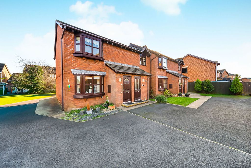 Property photo 1 of 20