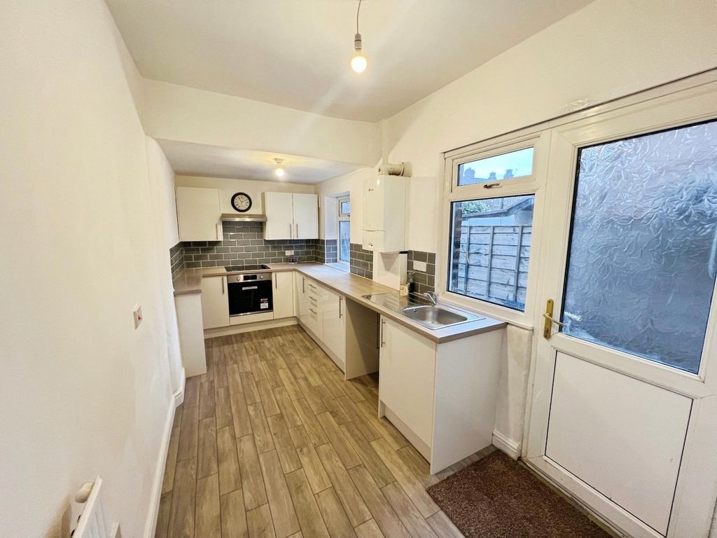 Property photo 2 of 8 Picture No. 01