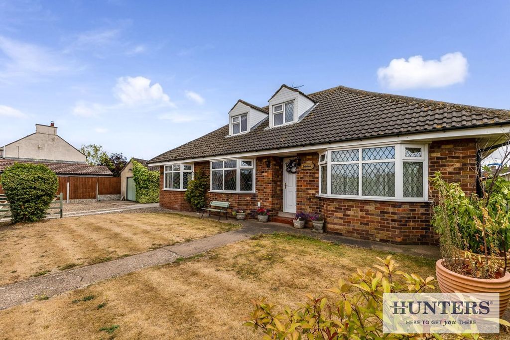 Property photo 1 of 28 112307_Oakdene Mill Lane Camblesforth (4) - Copy_l