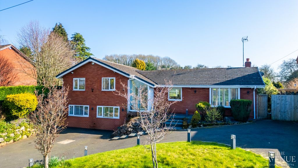 Property photo 1 of 35 4866732