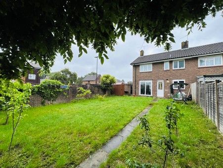 Property photo 2 of 11